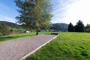 La Charbonnière, grand gîte haut-de-gamme avec jacuzzi et sauna