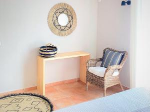 Joyanna Villa Pool, Sea View & Olive Grove Serenity in Mani