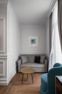 Triple Room with Balcony room in Praxitelous Luxury Suites