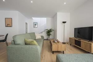 Los Adelantados El Patio Live Canarias