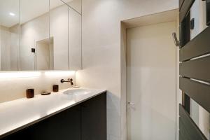 Pick A Flats Apartment in Opéra - Rue Saulnier