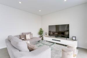 Luxury Villa Bianca by Holiday Rental Madeira