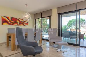Oasis House