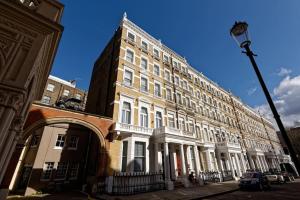 Superb Studio in premium street South Ken