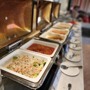 Al Hail Waves Hotel Managed By Centara