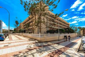 Tenerifeopenhome bright penthouse on the beach Los Cristianos