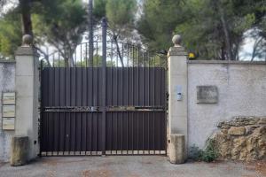 Villas Villa de 240 m2 au calme avec piscine : photos des chambres