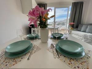 Malibu Park 3078 - Ocean View Studio