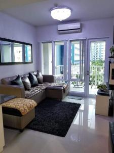 Sea Residences Homey Condo by DNJ