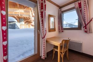 Chalets Les Perdrix - Mountain Collection : photos des chambres