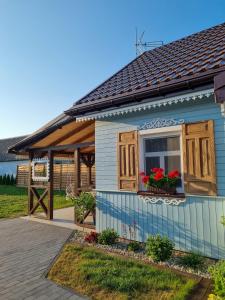 Błękitny Domek- dom i dwa oddzielne apartamenty