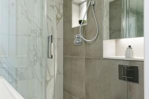 Charming and beautiful studio in prime area