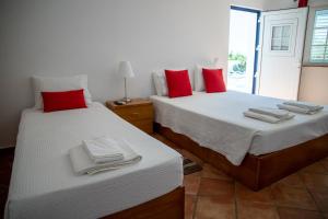Apartment with Pool View  room in Mértola Natural - Monte da Eirinha