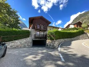 Ginny's House by Holiday World - Mollié