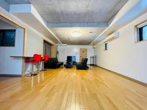 1-1NEW Open 最大6名滞在可能な開放感のある空間 ペット滞在可能なアパートメント ガレージ完備