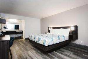 Studio 6 Houston TX Medical Center NRG Stadium