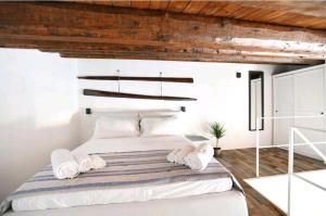 San Francesco Rooms and Apartment with Terrace in Palermo Locazione Turistica