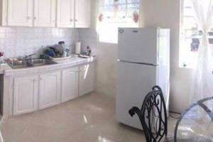 Simply Beautiful Two Storey homeapt awaits you