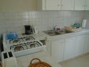 Simply Beautiful Two Storey homeapt awaits you