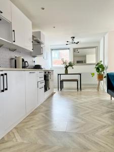 2 Bed 2 Bath Central Shoreditch Modern Flat By Spitalfields Market
