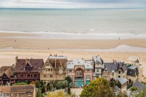 Appartements Les Tamaris - Studio with Sea View - Trouville-Sur-Mer : photos des chambres