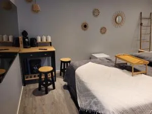 Chambre privative avec baignoire balneo - Onnaing