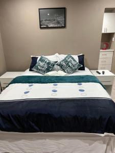 Ekhenani Guest House