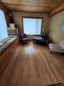 Feel at home, Country style family house.