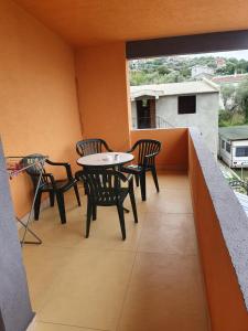 Apartmen Kuca za odmor i familiju