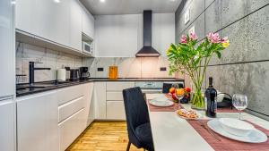 Apartament Angelika G1 z Prywatną Sauną, 3 sypialniami, 2 łazienkami - 5D Apartamenty