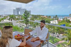 TAKH Sea View Apartment