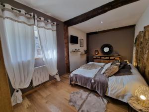 Maisons de vacances LE GITE SPA DU CEDRE BLEU : photos des chambres