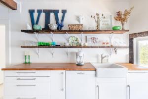 Boutique Apartment in 1905 Victorian Home - Plaza - Westport