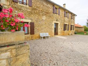 Maisons de vacances Gite Saint-Crepin-et-Carlucet, 5 pieces, 10 personnes - FR-1-616-108 : photos des chambres