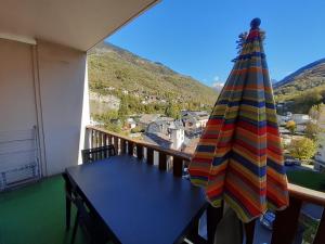 Appartements Studio renove 2 pers. au centre avec balcon, WiFi et parking - FR-1-512-259 : photos des chambres