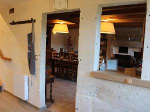 Maisons de vacances Gite Chalais, 5 pieces, 8 personnes - FR-1-653-170 : photos des chambres