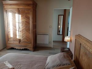 Maisons de vacances Gite Chalais, 5 pieces, 8 personnes - FR-1-653-170 : photos des chambres