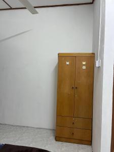Roomstay Budget Kuala Terengganu Desa Chendering Private Bathroom