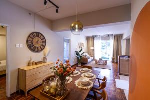 Star Regency by Plush