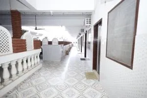 HOTEL K FORT - Basti Shekh Darwesh