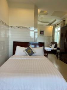 Phòng King có ban công (King Room with Balcony)