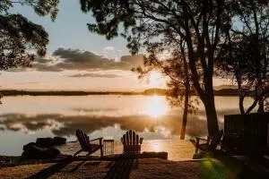 Water's Edge - Pyree