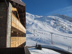 Hotels Le Paquis : Chambre Lits Jumeaux avec Balcon