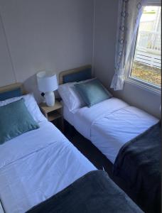 KellysHolidayHomes 26 Willerby 2 bedrooms caravan