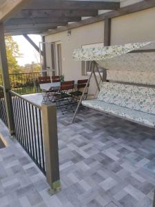 Holiday home in Balatongyörök 42286