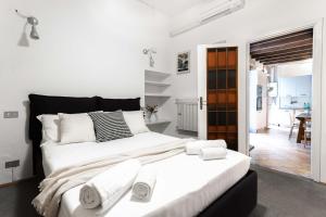 JOIVY Fabulous Flat in Central Milan