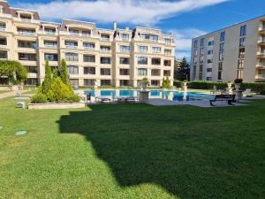 АПАРТАМЕНТ RESORT SENSATION 2