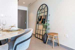 ON OFF HH- CREEK HARBOUR-Lavish Parisian 2 BR