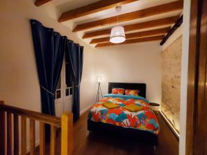 Maisons d'hotes La Montrieuse, Chambre individuelle avec sauna et baignoire spa : Chambre Double avec Balcon