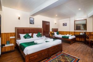 Muscatel Roma - 400 Mts from Mall Road